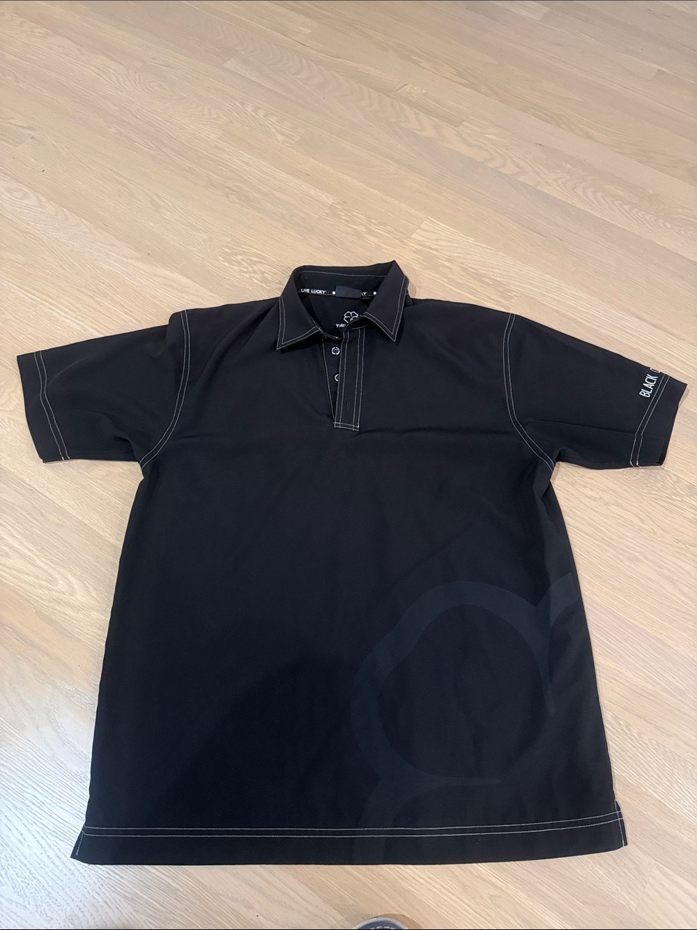 Black Clover Men’s Live Lucky Golf shirt Black Large NWOT